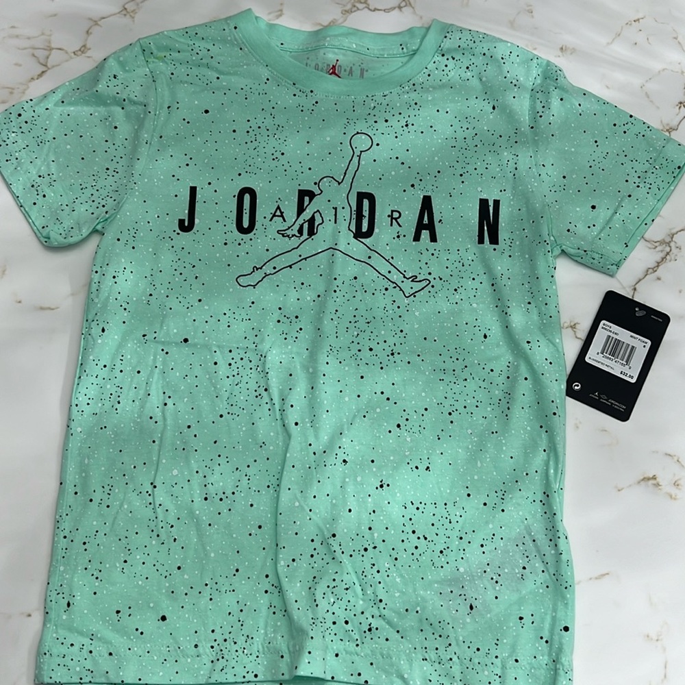 8-10 year old Jordan t shirt. NWT